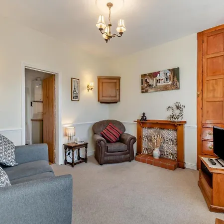 2 Bed In Oc-w31066 *